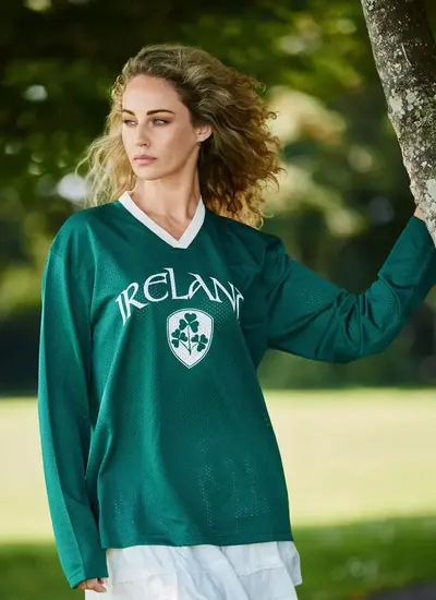 Ireland Long Sleeve Mesh T Shirt in Green Cream